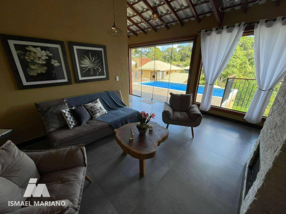 Imagem Casa com 3 Quartos à Venda, 450 m² em Domingos Martins - Domingos Martins