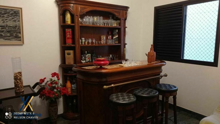 Imagem Apartamento com 4 Quartos à Venda, 297 m² em Embaré - Santos