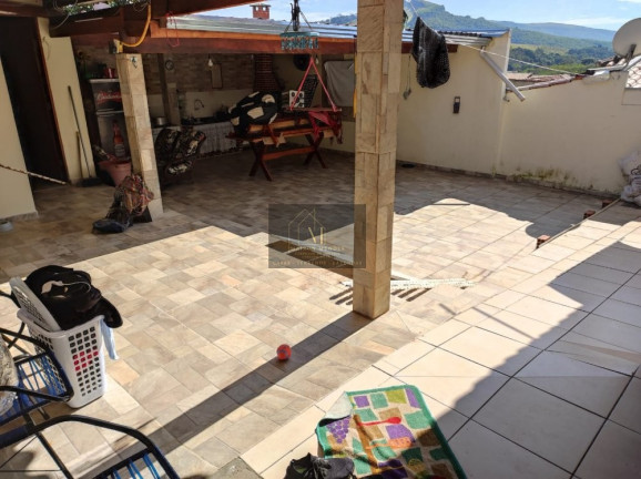 Imagem Casa com 2 Quartos à Venda, 190 m² em Centro - Tomazina