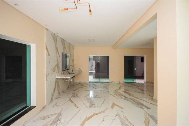 Imagem Sobrado com 5 Quartos à Venda, 240 m² em Ipiranga - São Paulo