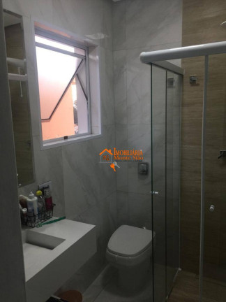 Imagem Casa com 3 Quartos à Venda, 425 m² em Vila Rosália - Guarulhos Imagem Casa com 3 Quartos à Venda, 425 m² em Vila Rosália - Guarulhos
