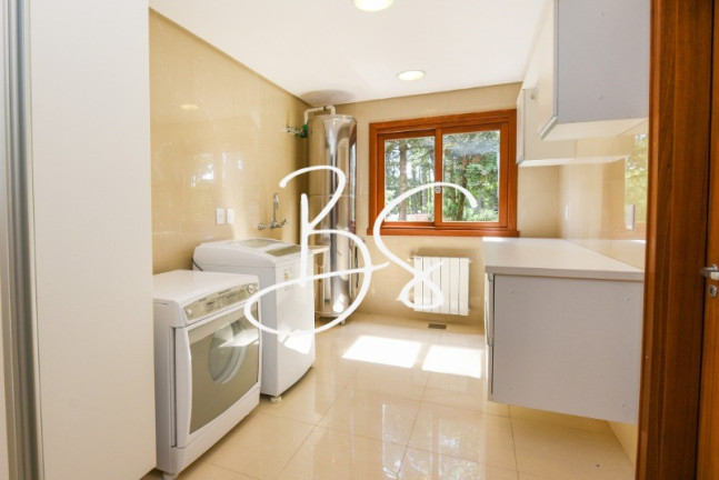Imagem Apartamento com 3 Quartos à Venda, 279 m² em Planalto - Gramado Imagem Apartamento com 3 Quartos à Venda, 279 m² em Planalto - Gramado