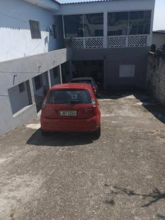 Imagem Casa com 4 Quartos à Venda, 250 m² em Jardim Cibele - Carapicuíba Imagem Casa com 4 Quartos à Venda, 250 m² em Jardim Cibele - Carapicuíba