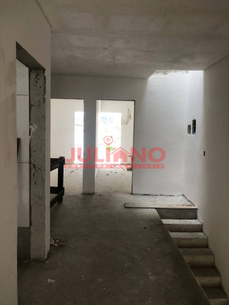 Imagem Casa com 3 Quartos à Venda, 186 m² em Itajaí Imagem Casa com 3 Quartos à Venda, 186 m² em Itajaí