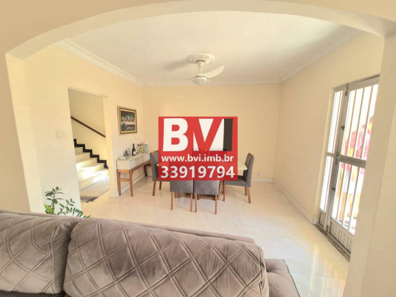 Imagem Casa com 3 Quartos à Venda, 365 m² em Braz De Pina - Rio De Janeiro