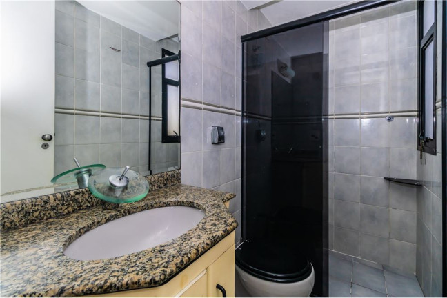 Imagem Imóvel com 2 Quartos à Venda, em Pinheiros - São Paulo Imagem Imóvel com 2 Quartos à Venda, em Pinheiros - São Paulo