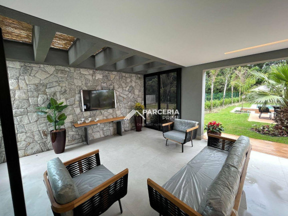 Imagem Casa com 7 Quartos à Venda, 620 m² em Riviera Módulo 16 - Bertioga Imagem Casa com 7 Quartos à Venda, 620 m² em Riviera Módulo 16 - Bertioga