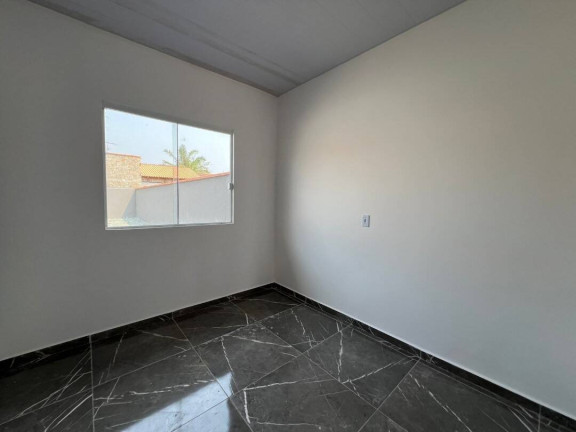 Imagem Casa com 2 Quartos à Venda, 47 m² em Centro - Balneário Barra Do Sul Imagem Casa com 2 Quartos à Venda, 47 m² em Centro - Balneário Barra Do Sul