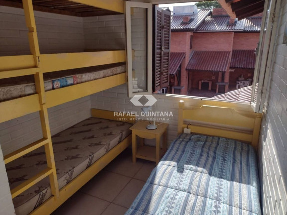Imagem Casa de Condomínio com 2 Quartos à Venda, 80 m² em Canasvieiras - Florianópolis