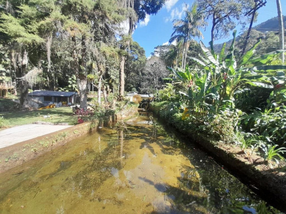 Imagem Chácara com 5 Quartos à Venda, 8.920 m² em Cascata Dos Amores - Teresópolis