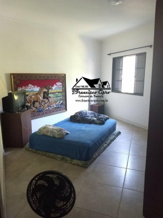Imagem Casa com 3 Quartos à Venda, 750 m² em Condomínio Jardim Panorama - Guaratinguetá Imagem Casa com 3 Quartos à Venda, 750 m² em Condomínio Jardim Panorama - Guaratinguetá