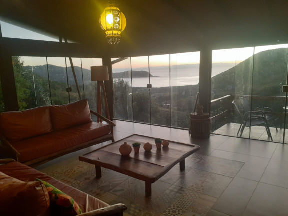 Imagem Casa com 4 Quartos à Venda, 200 m² em Praia Da Silveira - Garopaba Imagem Casa com 4 Quartos à Venda, 200 m² em Praia Da Silveira - Garopaba