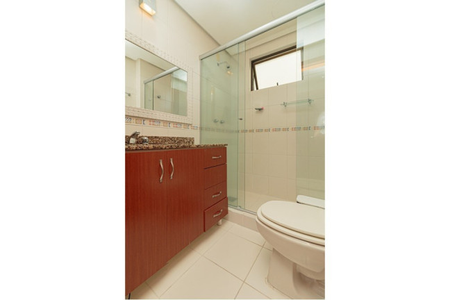 Imagem Apartamento com 2 Quartos à Venda, 68 m² em Menino Deus - Porto Alegre Imagem Apartamento com 2 Quartos à Venda, 68 m² em Menino Deus - Porto Alegre
