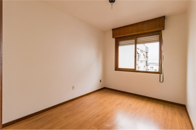 Imagem Imóvel com 2 Quartos à Venda, 58 m² em Jardim Lindóia - Porto Alegre Imagem Imóvel com 2 Quartos à Venda, 58 m² em Jardim Lindóia - Porto Alegre