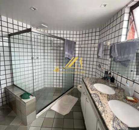 Imagem Imóvel com 4 Quartos à Venda, 259 m² em Pituba - Salvador Imagem Imóvel com 4 Quartos à Venda, 259 m² em Pituba - Salvador