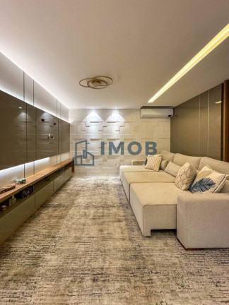 Apartamento com 3 Quartos à Venda, 244 m² em Barra Do Rio Cerro - Jaraguá Do Sul