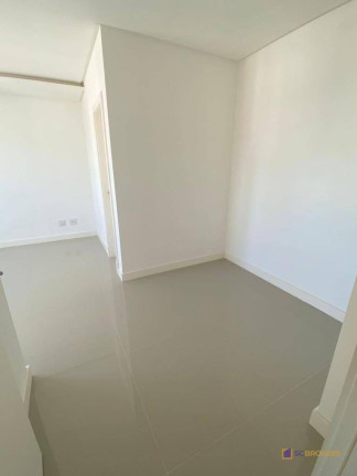 Imagem Apartamento com 3 Quartos à Venda, 128 m² em Centro - Balneário Camboriú Imagem Apartamento com 3 Quartos à Venda, 128 m² em Centro - Balneário Camboriú