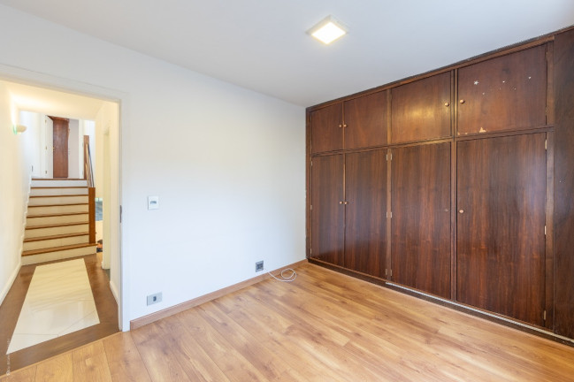 Imagem Casa com 3 Quartos à Venda, 215 m² em Jd Prudência - São Paulo Imagem Casa com 3 Quartos à Venda, 215 m² em Jd Prudência - São Paulo