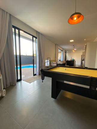 Imagem Sobrado com 4 Quartos à Venda, 350 m² em Praia De Armação Do Itapocorói - Penha