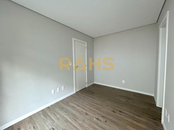 Imagem Apartamento com 2 Quartos à Venda, 62 m² em Costa E Silva - Joinville