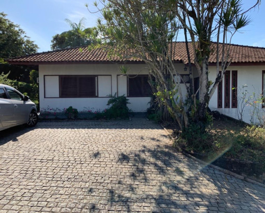 Imagem Casa com 3 Quartos à Venda, 220 m² em Saguaçu - Joinville