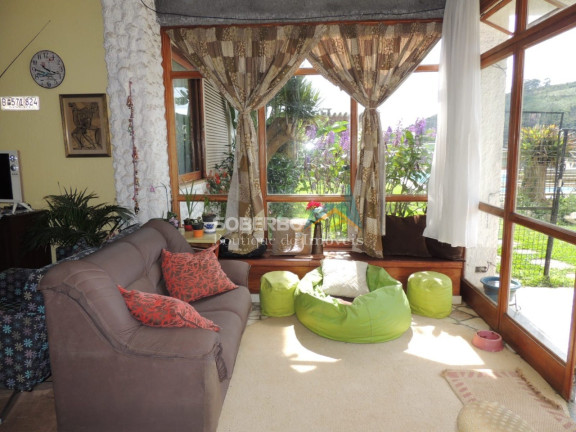 Imagem Casa com 3 Quartos à Venda, 1.500 m² em Golfe - Teresópolis Imagem Casa com 3 Quartos à Venda, 1.500 m² em Golfe - Teresópolis