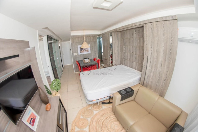 Imagem Apartamento com 2 Quartos à Venda, 66 m² em Vicente Pinzon - Fortaleza
