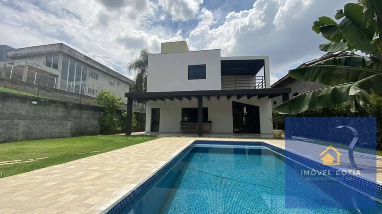 Casa de Condomínio com 4 Quartos para Alugar, 844 m² em Chácaras São Carlos - Cotia