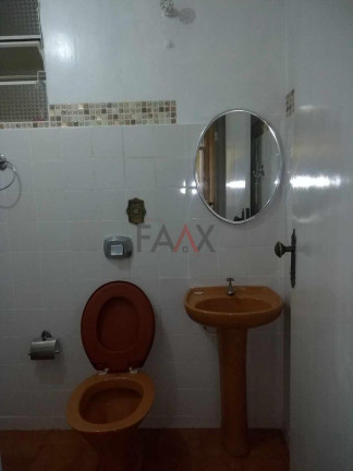 Imagem Casa com 2 Quartos à Venda, 221 m² em Bonsucesso - Guarapuava Imagem Casa com 2 Quartos à Venda, 221 m² em Bonsucesso - Guarapuava