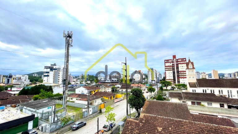 Imagem Imóvel com 2 Quartos à Venda, 49 m² em Anita Garibaldi - Joinville Imagem Imóvel com 2 Quartos à Venda, 49 m² em Anita Garibaldi - Joinville