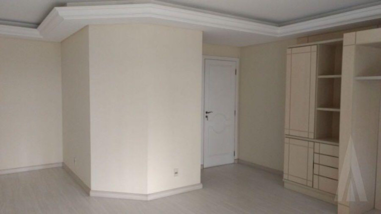 Imagem Apartamento com 3 Quartos à Venda, 197 m² em Atiradores - Joinville Imagem Apartamento com 3 Quartos à Venda, 197 m² em Atiradores - Joinville
