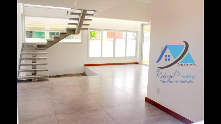 Imagem Casa com 4 Quartos à Venda, 260 m² em Portão - Lauro De Freitas Imagem Casa com 4 Quartos à Venda, 260 m² em Portão - Lauro De Freitas