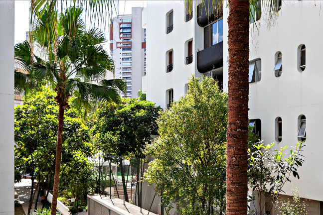 Apartamento com 3 Quartos à Venda, 128 m² em Vila Nova Conceição - São Paulo