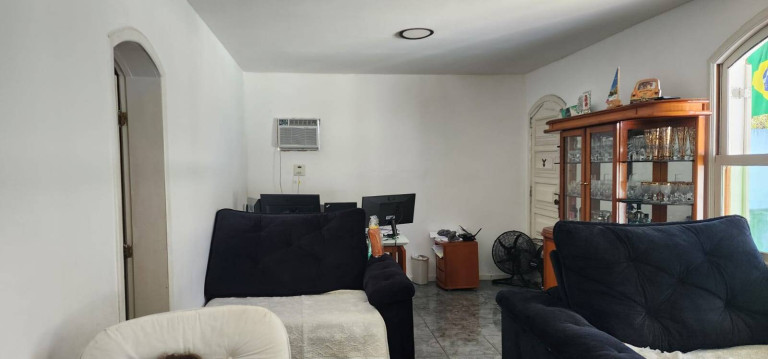 Imagem Casa com 3 Quartos à Venda, 120 m² em Taquara - Rio De Janeiro Imagem Casa com 3 Quartos à Venda, 120 m² em Taquara - Rio De Janeiro