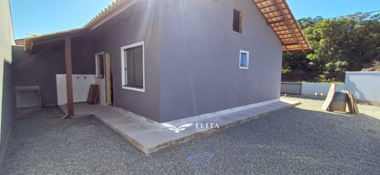 Imagem Casa com 2 Quartos à Venda, 50 m² em Quinta Dos Açorianos - Barra Velha Imagem Casa com 2 Quartos à Venda, 50 m² em Quinta Dos Açorianos - Barra Velha