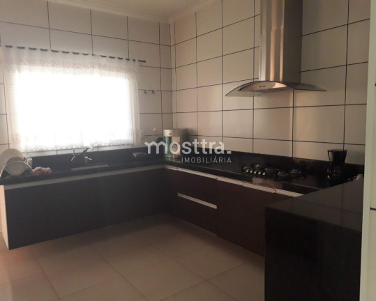 Imagem Sobrado com 4 Quartos à Venda, em Vila Avaí - Indaiatuba Imagem Sobrado com 4 Quartos à Venda, em Vila Avaí - Indaiatuba