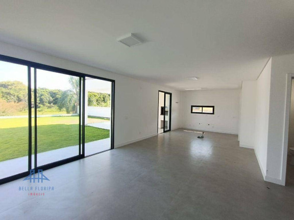 Imagem Casa com 3 Quartos à Venda, 192 m² em Canasvieiras - Florianópolis