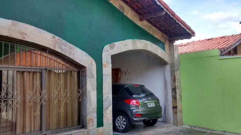 Imagem Casa com 3 Quartos à Venda, 191 m² em Jardim Uirá - São José Dos Campos Imagem Casa com 3 Quartos à Venda, 191 m² em Jardim Uirá - São José Dos Campos