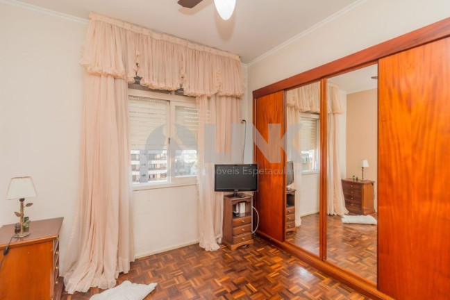 Imagem Apartamento com 3 Quartos à Venda, 90 m² em Menino Deus - Porto Alegre Imagem Apartamento com 3 Quartos à Venda, 90 m² em Menino Deus - Porto Alegre