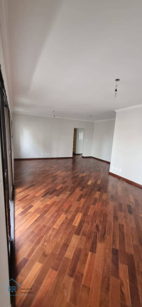 Imagem Apartamento com 3 Quartos à Venda, 159 m² em Vila Bastos - Santo André