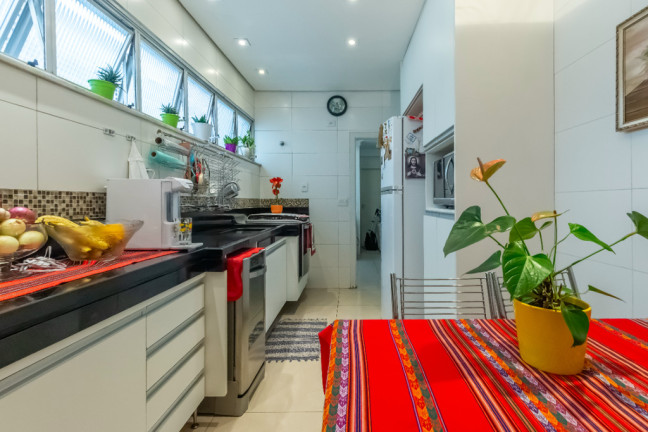 Imagem Apartamento com 3 Quartos à Venda, 143 m² em Pinheiros - São Paulo Imagem Apartamento com 3 Quartos à Venda, 143 m² em Pinheiros - São Paulo