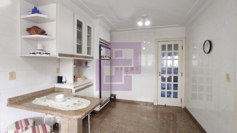 Imagem Apartamento com 3 Quartos à Venda, 180 m² em Enseada - Guarujá