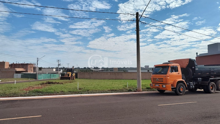 Terreno à Venda, 465 m² em Condominio Residencial Shalom - Campo Grande