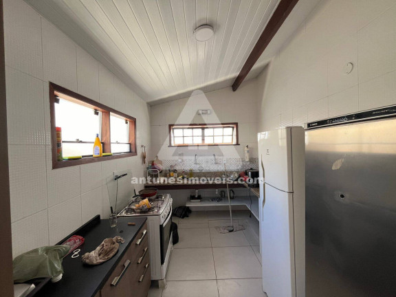 Imagem Casa com 6 Quartos à Venda, 200 m² em Cabo Frio Imagem Casa com 6 Quartos à Venda, 200 m² em Cabo Frio