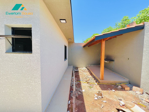 Imagem Casa com 3 Quartos à Venda, 95 m² em Conjunto Habitacional José Barnet Y Vives - Atibaia Imagem Casa com 3 Quartos à Venda, 95 m² em Conjunto Habitacional José Barnet Y Vives - Atibaia