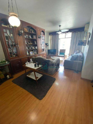 Imagem Apartamento com 3 Quartos à Venda, 135 m² em Icaraí - Niterói