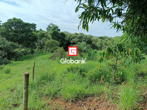 Imagem Imóvel com 3 Quartos à Venda, em Extrema - Montes Claros Imagem Imóvel com 3 Quartos à Venda, em Extrema - Montes Claros