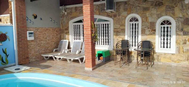 Imagem Casa com 3 Quartos à Venda, 250 m² em Oásis - Peruíbe Imagem Casa com 3 Quartos à Venda, 250 m² em Oásis - Peruíbe
