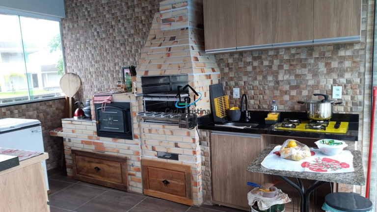 Imagem Casa com 5 Quartos à Venda, 300 m² em Balneário Pontal Do Sul - Pontal Do Paraná Imagem Casa com 5 Quartos à Venda, 300 m² em Balneário Pontal Do Sul - Pontal Do Paraná