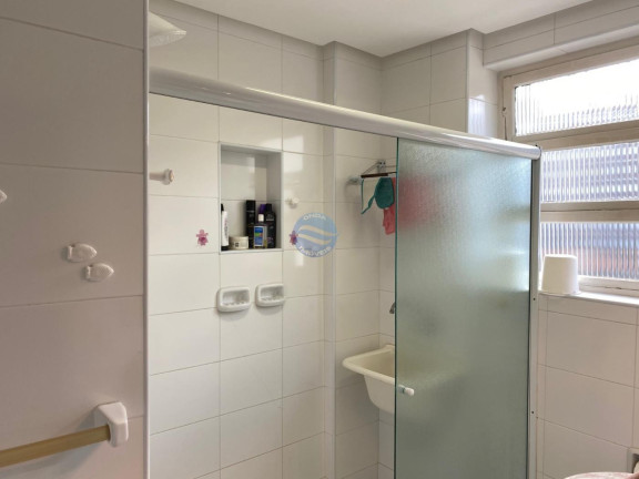 Imagem Apartamento com 2 Quartos à Venda, 77 m² em Gonzaga - Santos